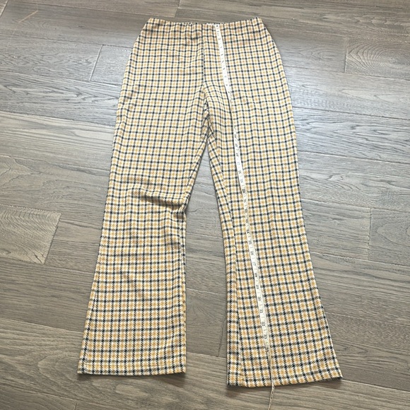 Urban Outfitters |Cara High-Waisted Kick Flare Pant Yellow Checkered Size Medium - Picture 7 of 12